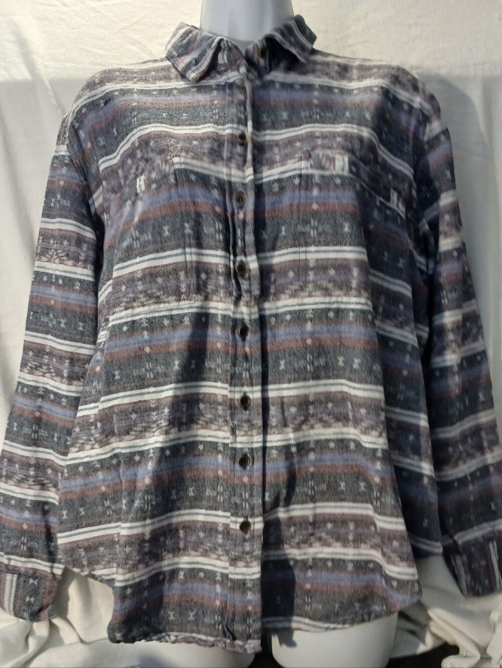 NWOT Striped Button-Front Women’s Shirt Jacket in Gray and Blue